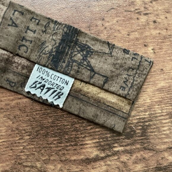 Vintage 1960s Square End Batik Tie Brown Carriage & Buggy Sailing Ship Print - Picture 6 of 6